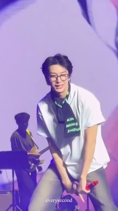 A moment captured by Kihyun (MONSTA X)'s fan