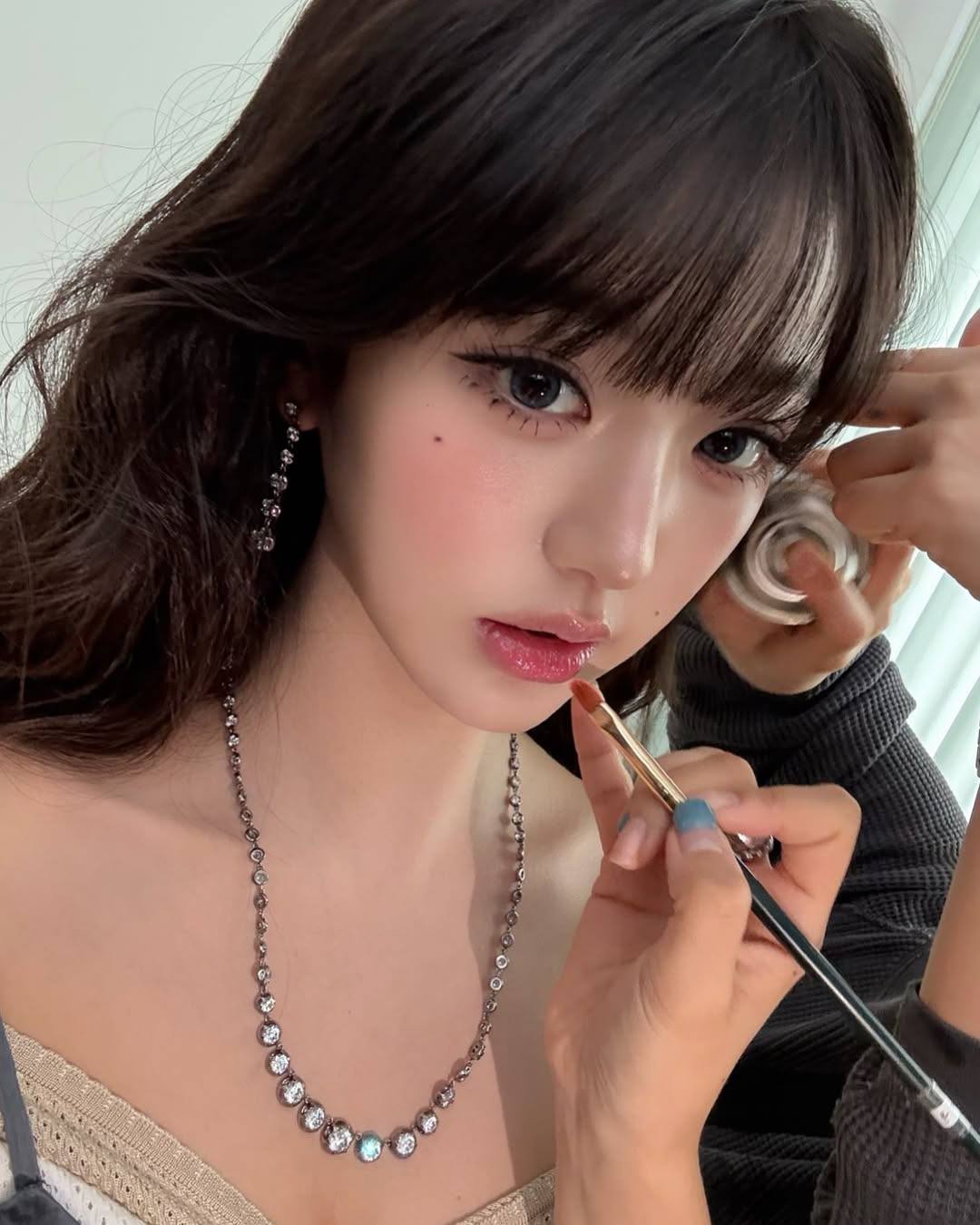 A moment captured by Jang Wonyoung (IVE)'s fan