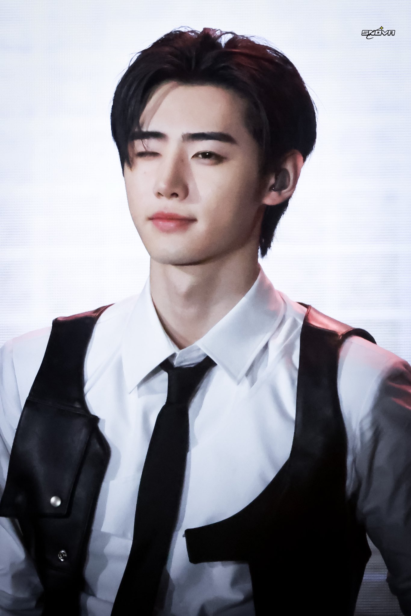 성훈 (ENHYPEN)의 최신 사진