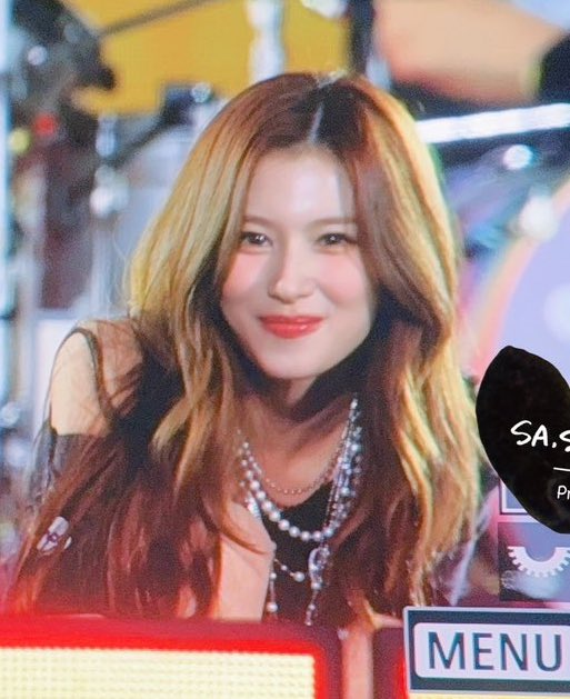 A moment captured by Sana (TWICE)'s fan
