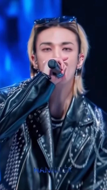 Latest photo of Hyunjin (Stray Kids)