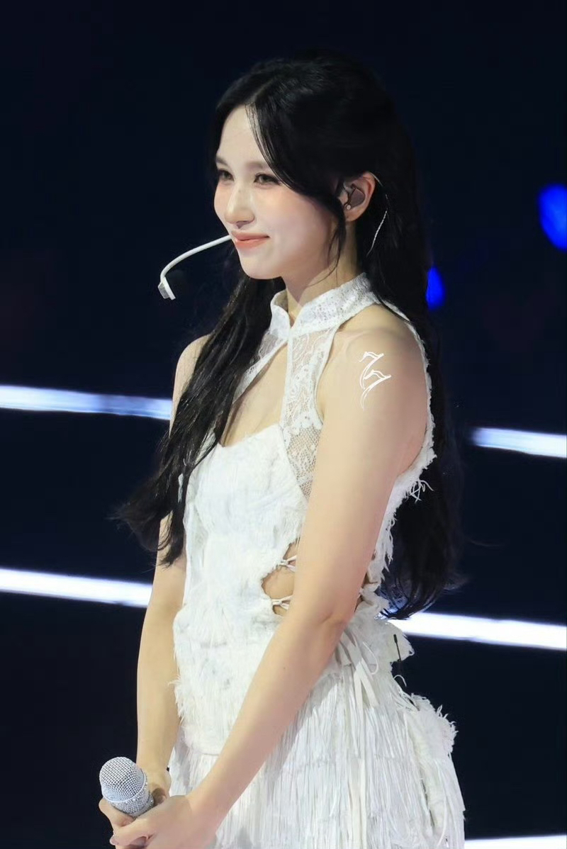 Mina (TWICE)的幕後花絮