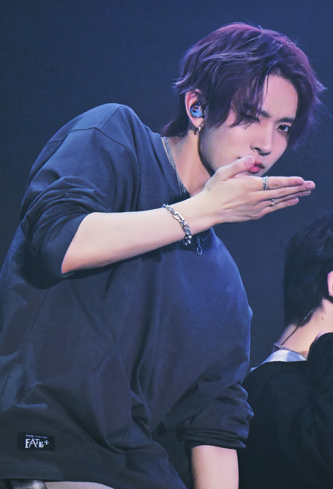 Foto aktivitas terbaru Heeseung (ENHYPEN)