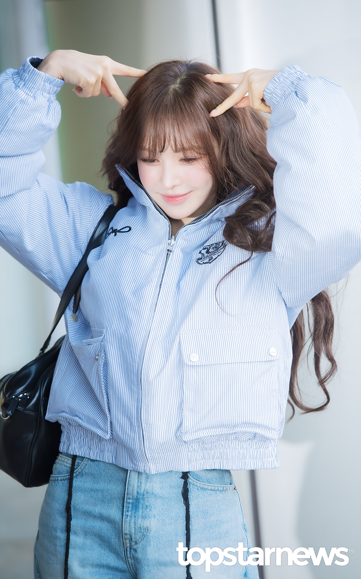 Recent activity shot of Red Velvet