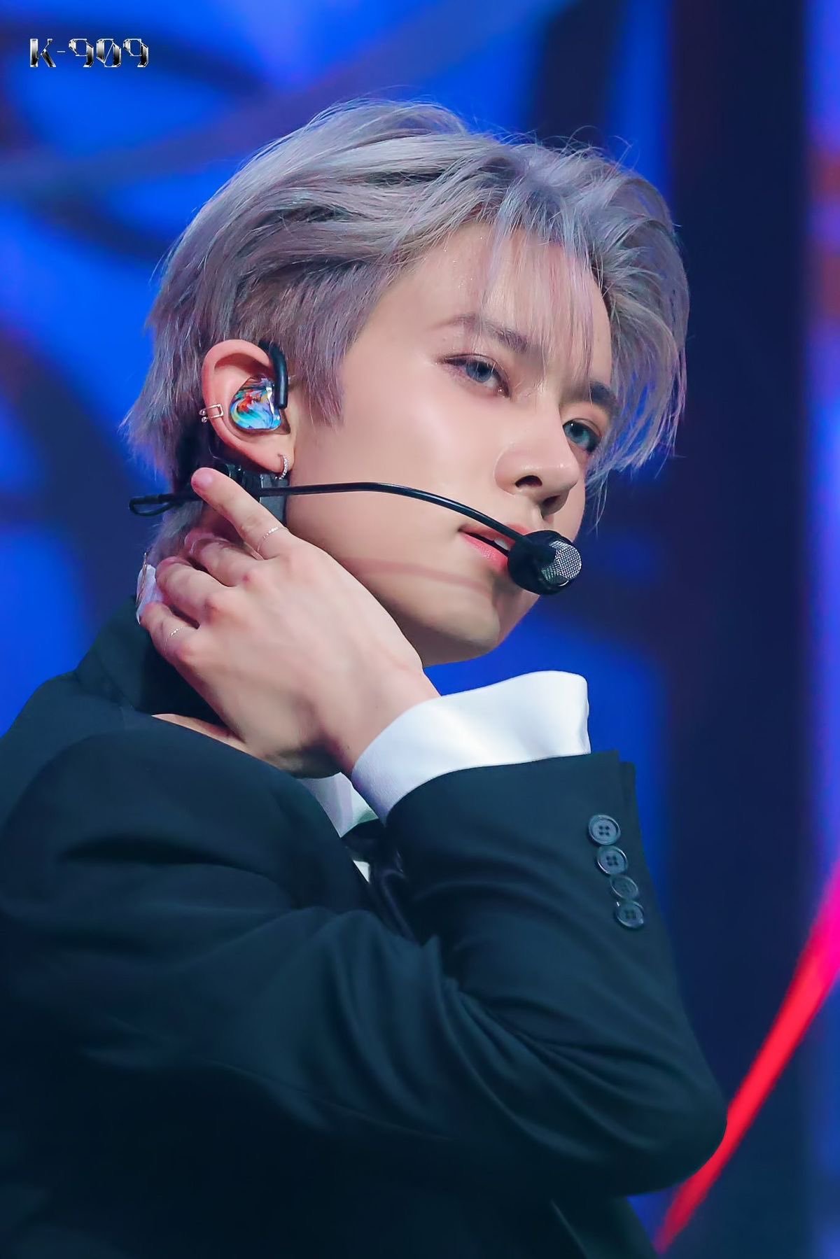 Foto aktivitas terbaru Heeseung (ENHYPEN)