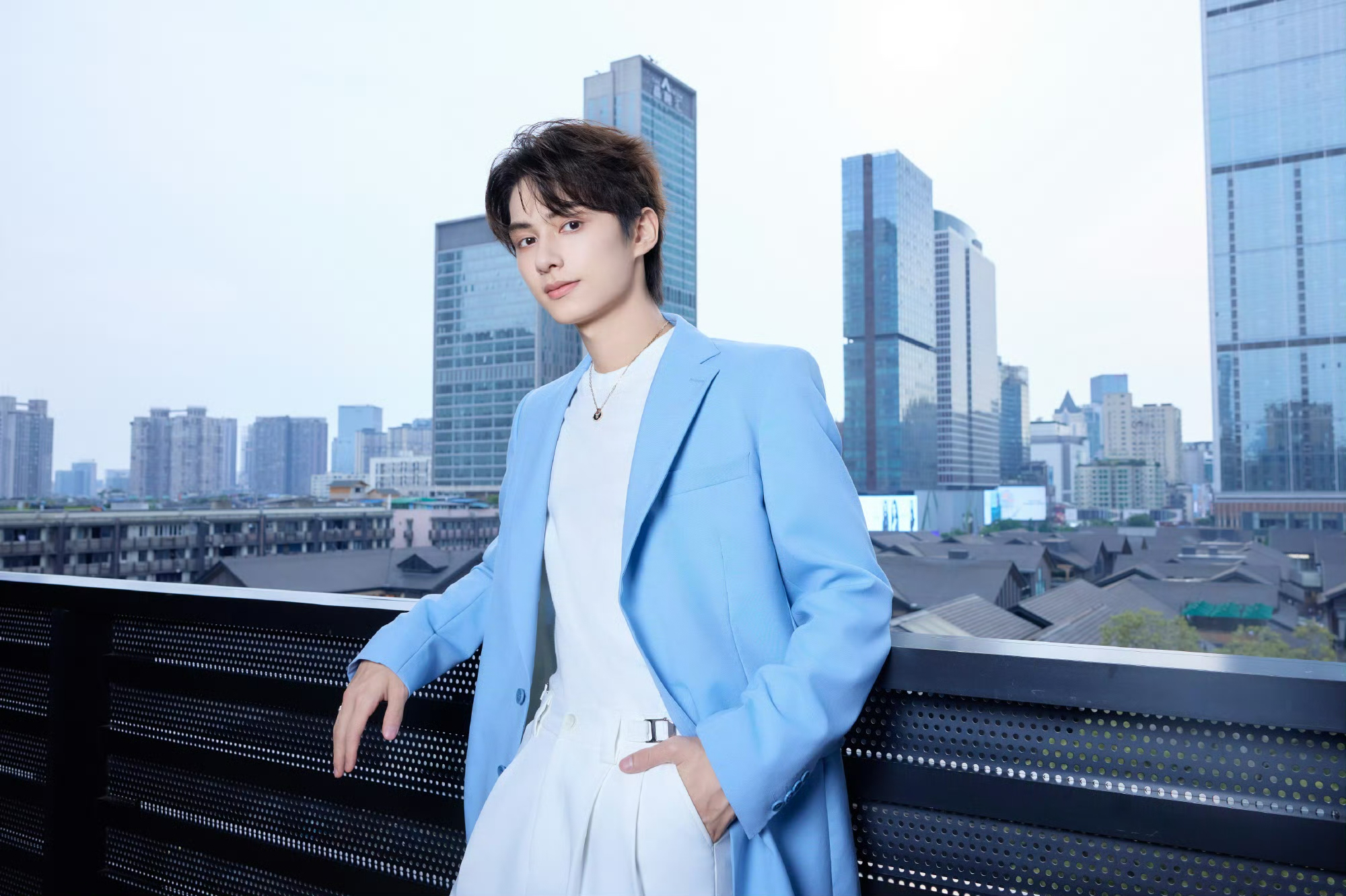 Jun (SEVENTEEN)粉丝拍下的瞬间