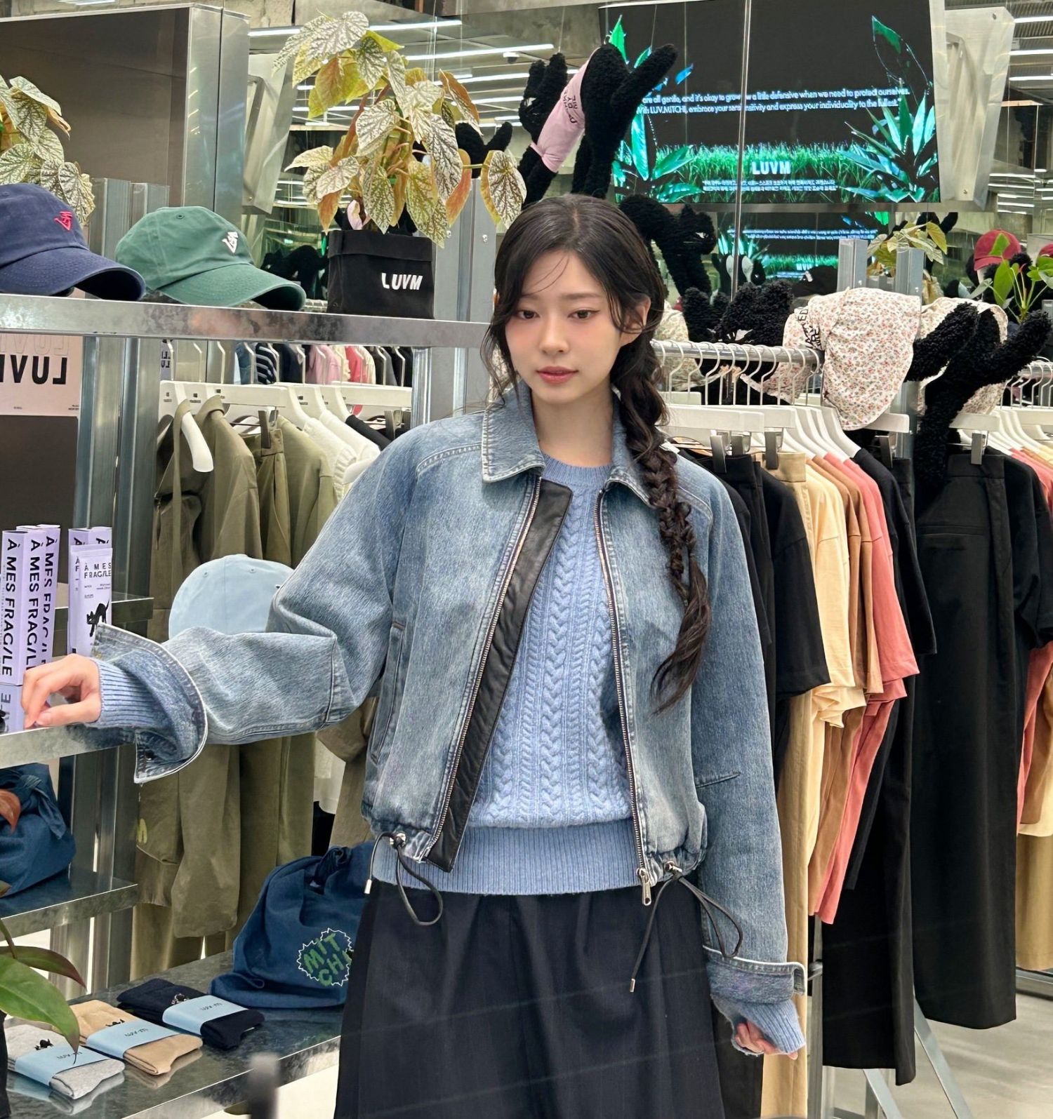 Latest photo of Kim Minju