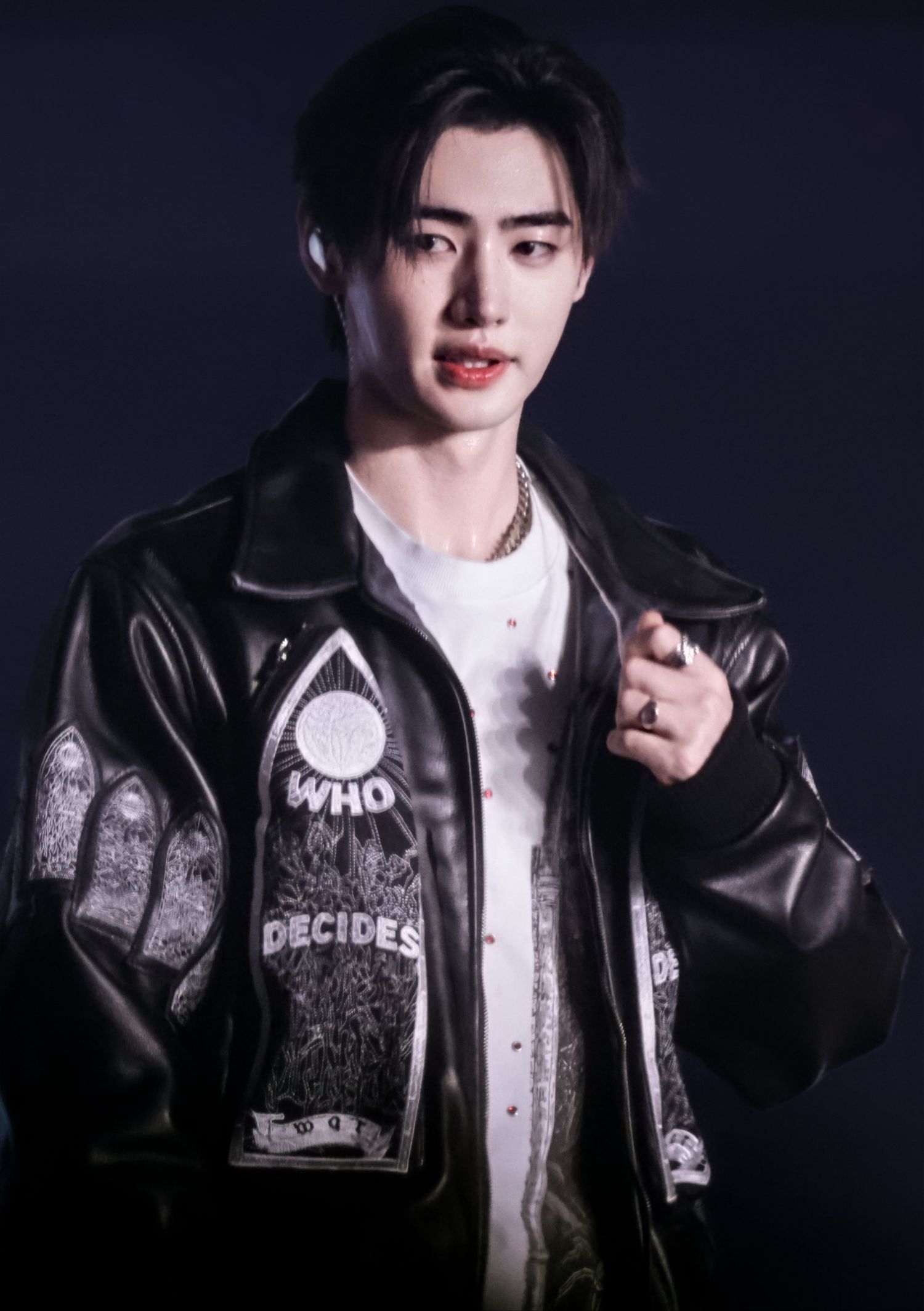 성훈 (ENHYPEN) 최근 활동샷