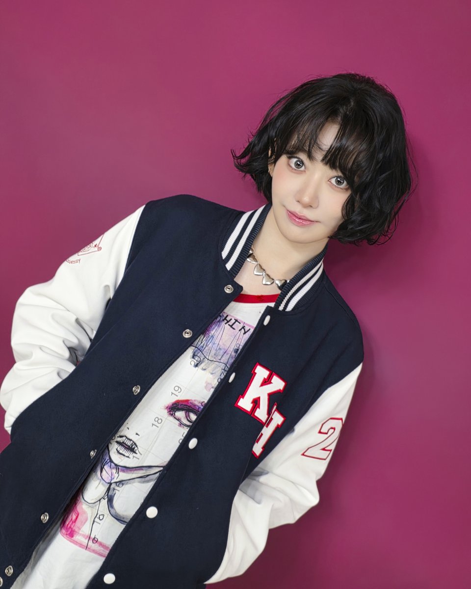 Behind-the-scenes cut of LE SSERAFIM