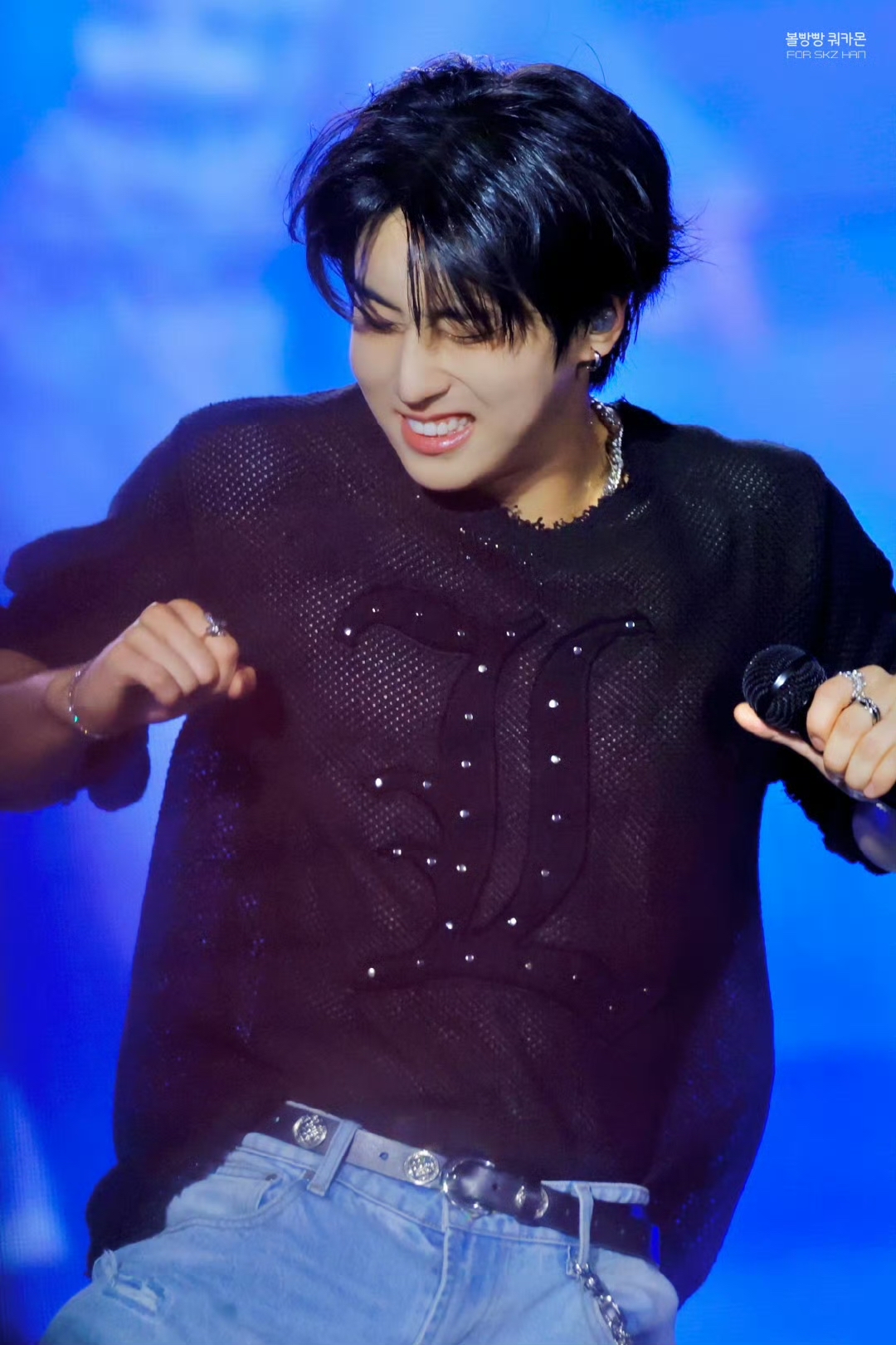 Latest photo of HAN (Stray Kids)