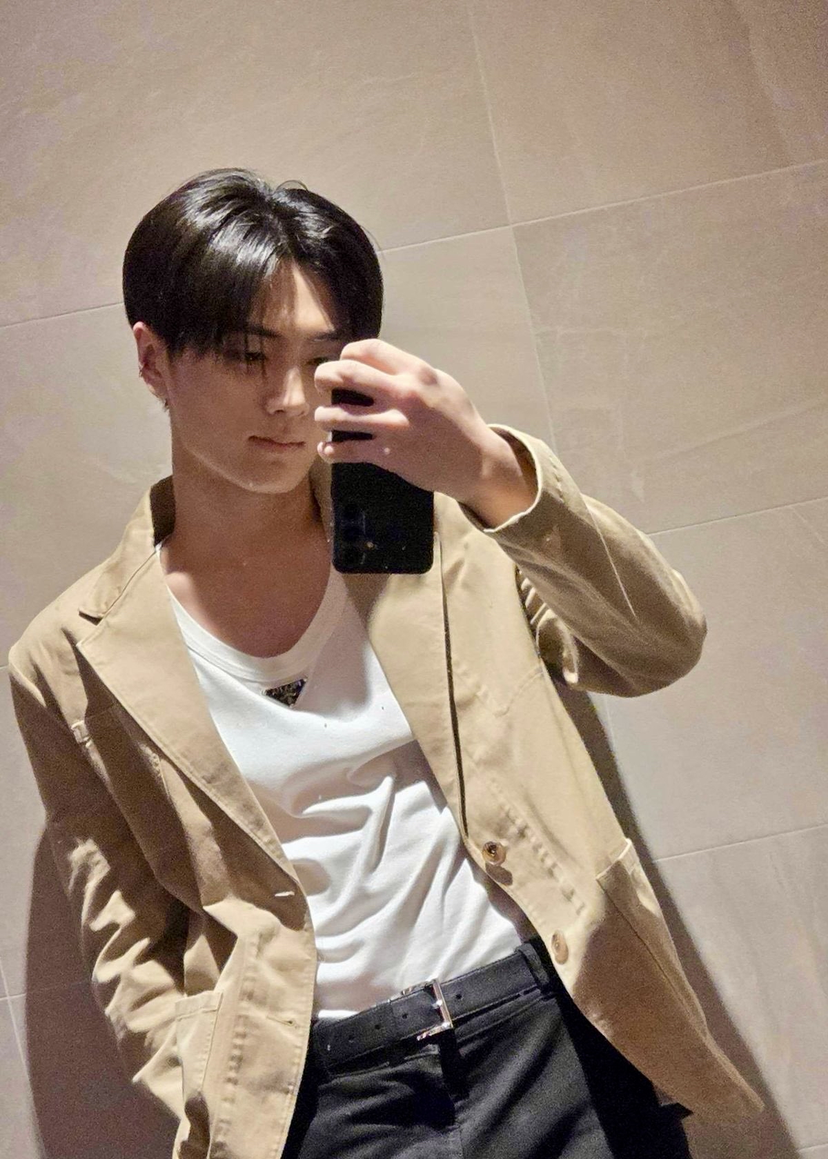 Behind-the-scenes cut of Jay (ENHYPEN)