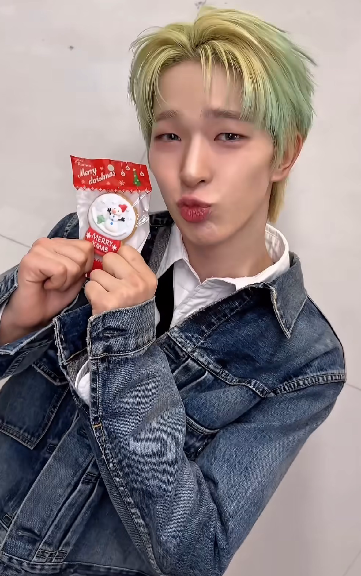 A moment captured by Tomoya (NEXZ)'s fan