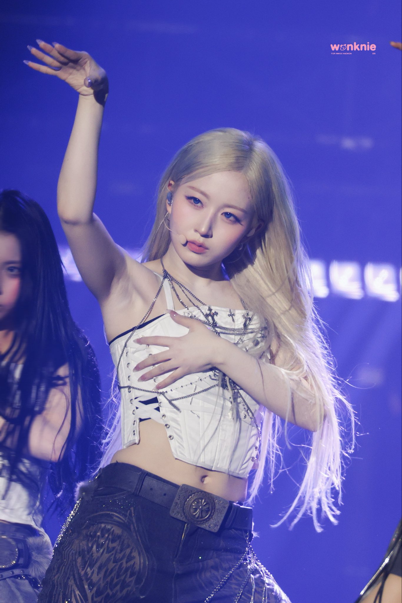 Behind-the-scenes cut of NMIXX