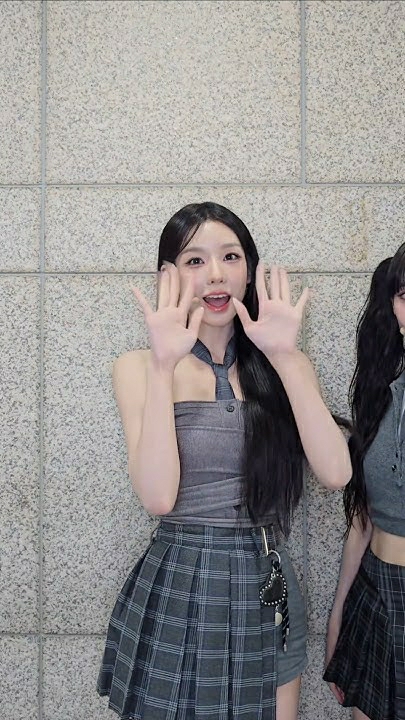 SECRET NUMBERの舞台裏ショット