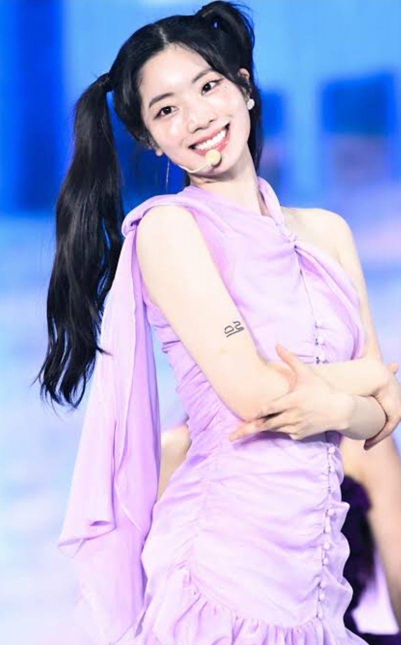 A moment captured by Dahyun (TWICE)'s fan