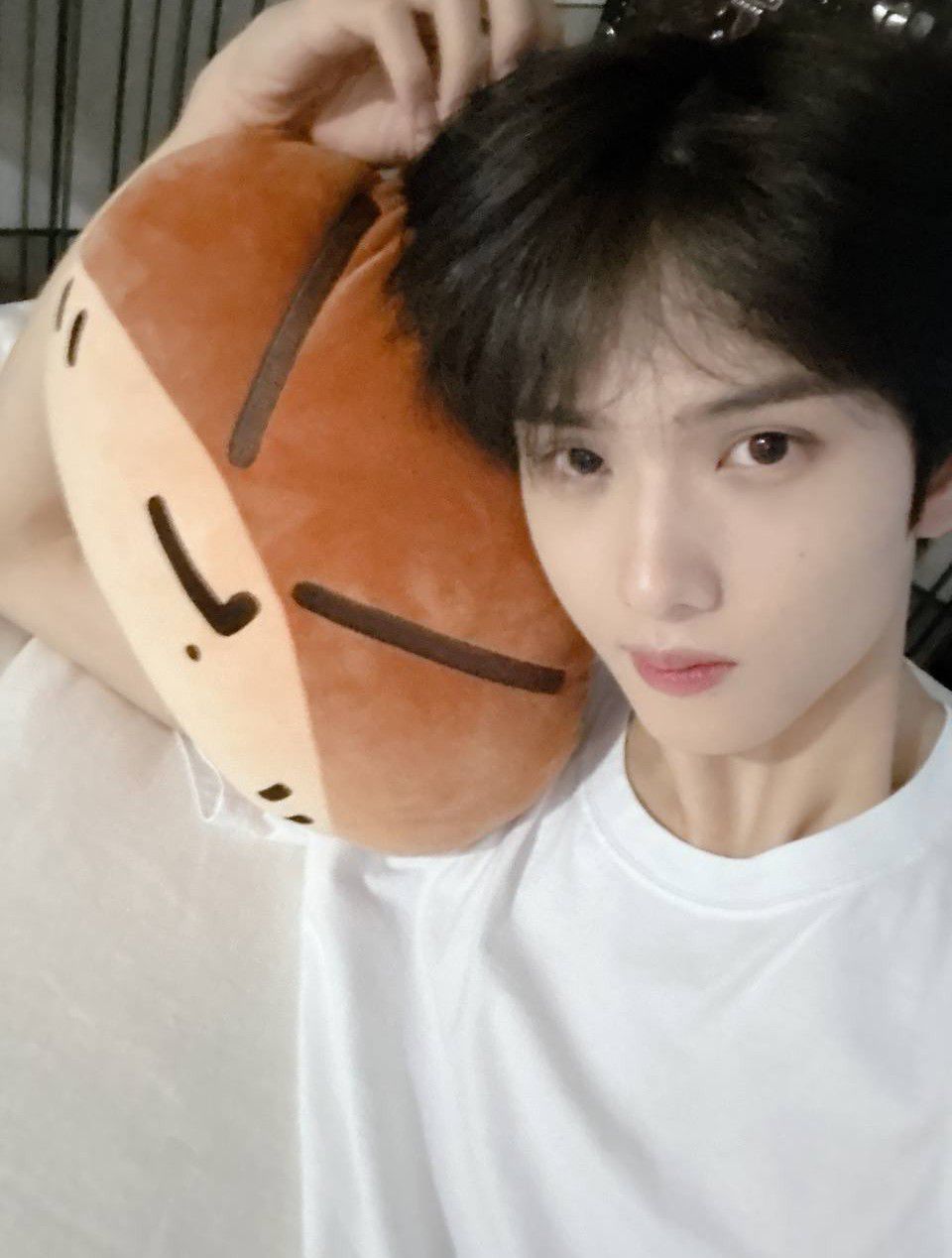 A moment captured by Jisung (NCT DREAM)'s fan