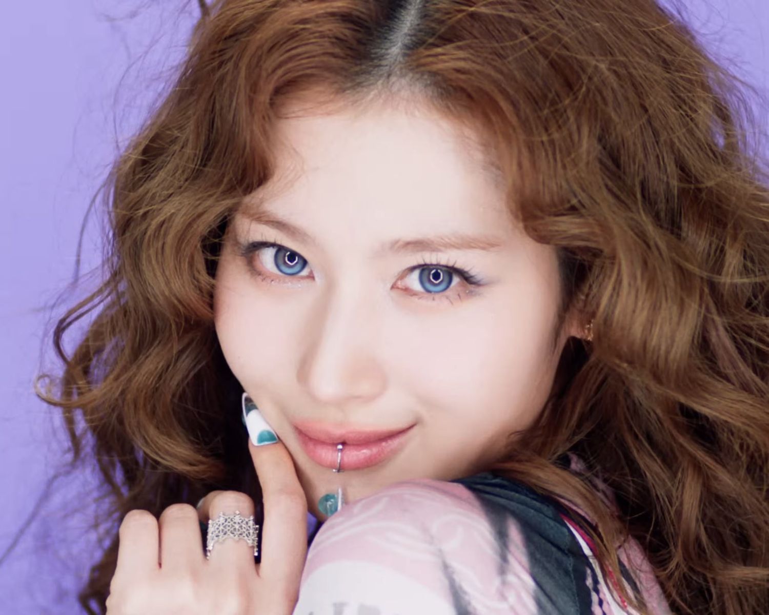 Recent activity shot of Sana (TWICE)