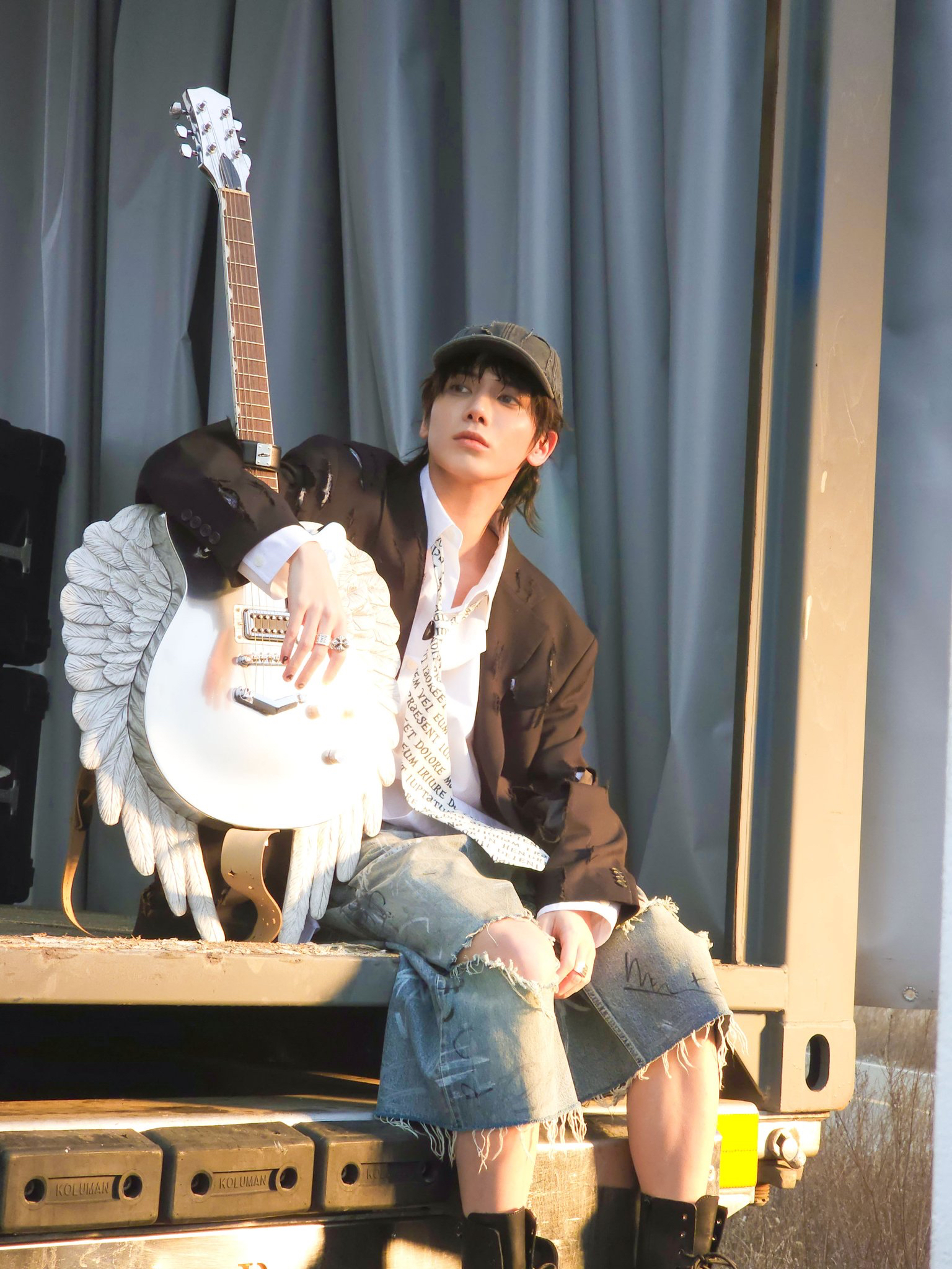 Foto aktivitas terbaru Taehyun (TOMORROW X TOGETHER)