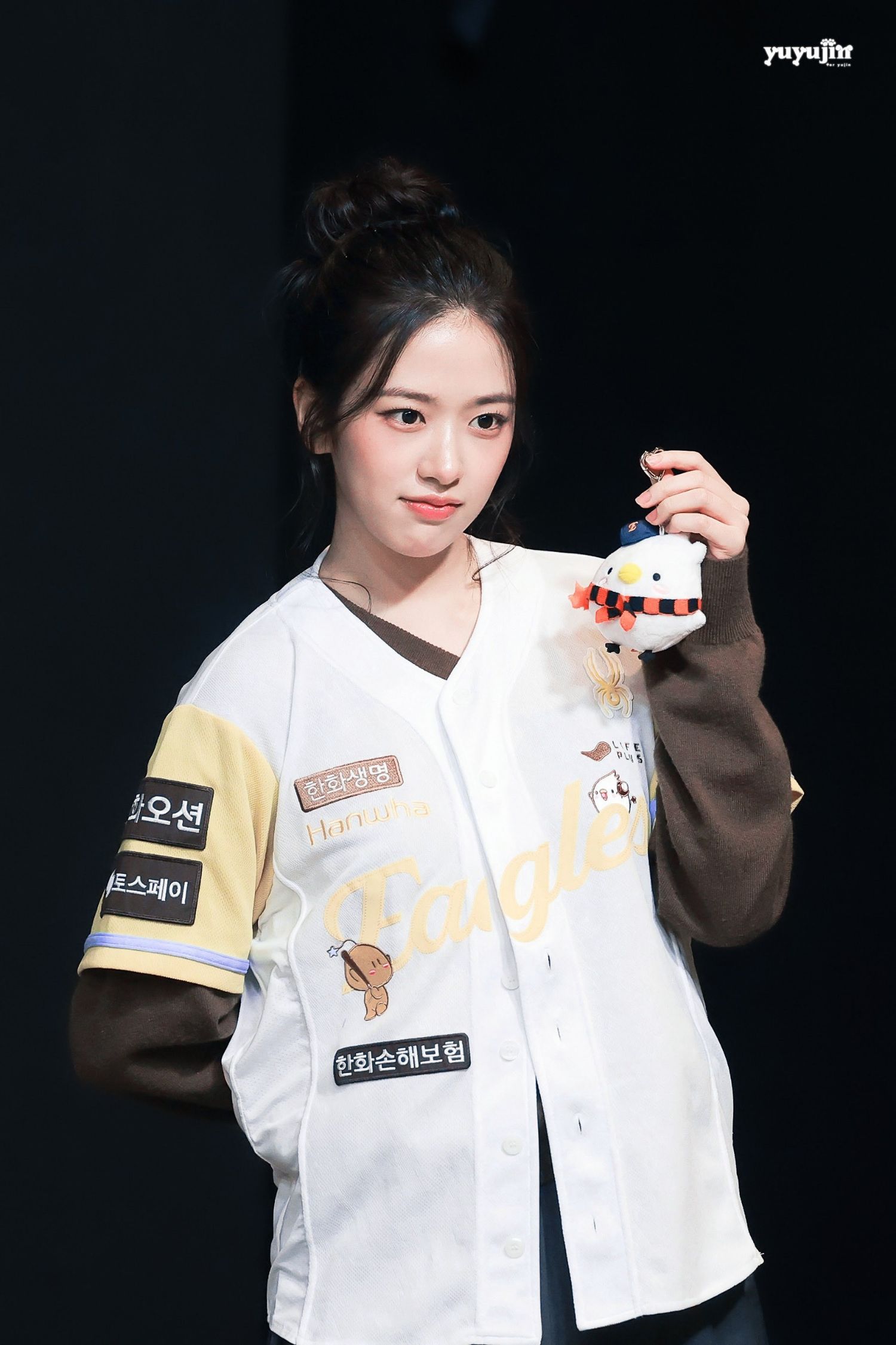 Latest photo of An Yujin (IVE)