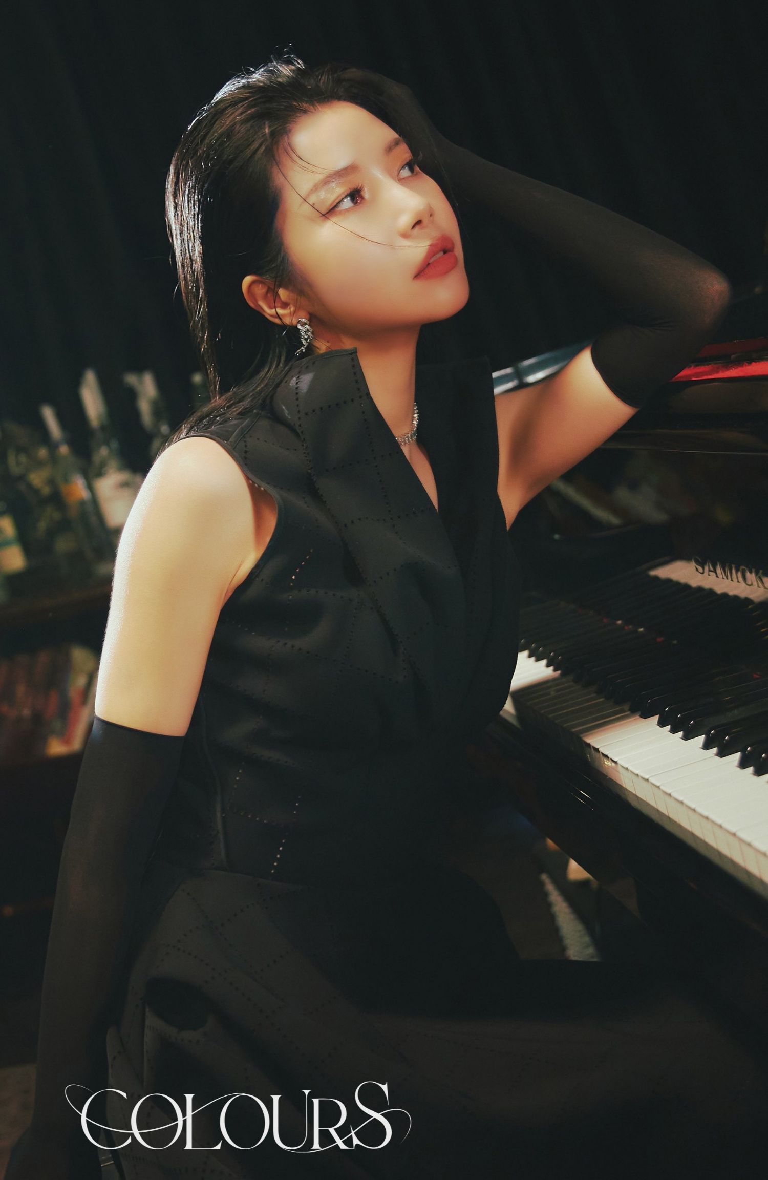 Recent activity shot of Solar (MAMAMOO)