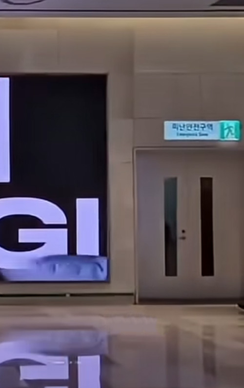 Potret di balik layar SUGA (BTS)