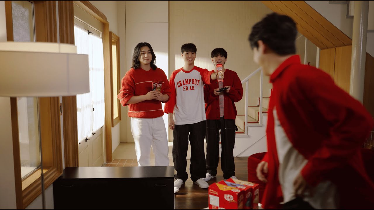 元弼 (DAY6)的最新活动照片