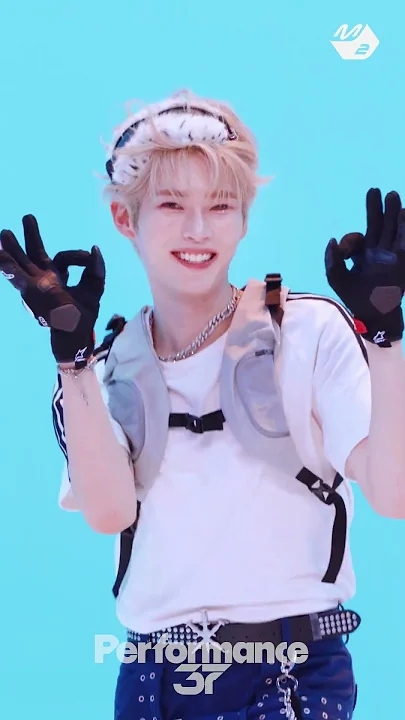 성한빈 (제로베이스원)의 팬들이 직접 만든 특별한 배경화면