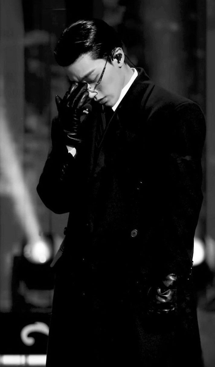 Fandom-recommended wallpaper image of San (ATEEZ)