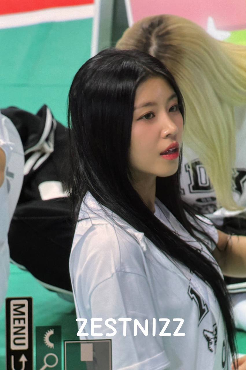 A moment captured by E.Sha (X:IN)'s fan
