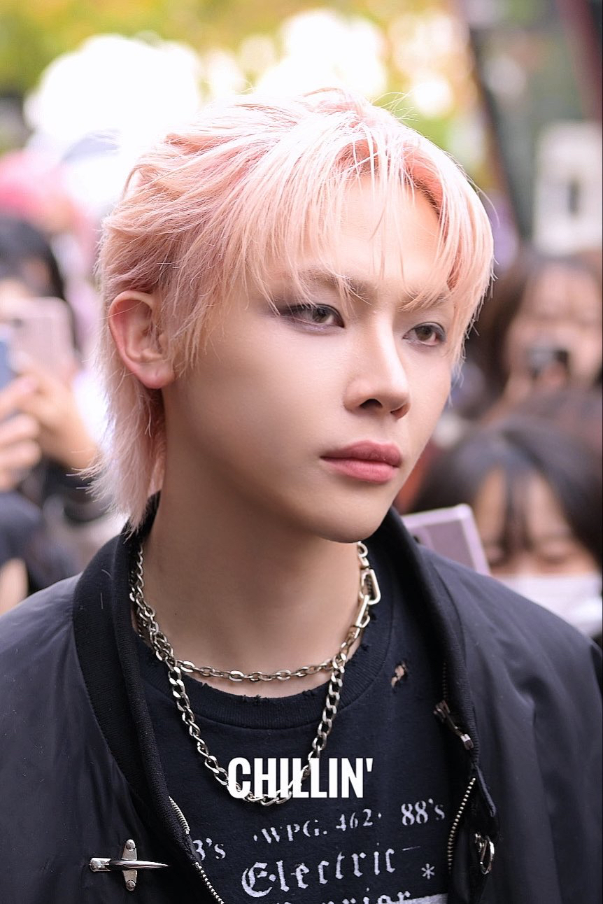 Foto aktivitas terbaru Nicholas (&TEAM)