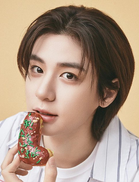 Recent activity shot of Leehan (BOYNEXTDOOR)