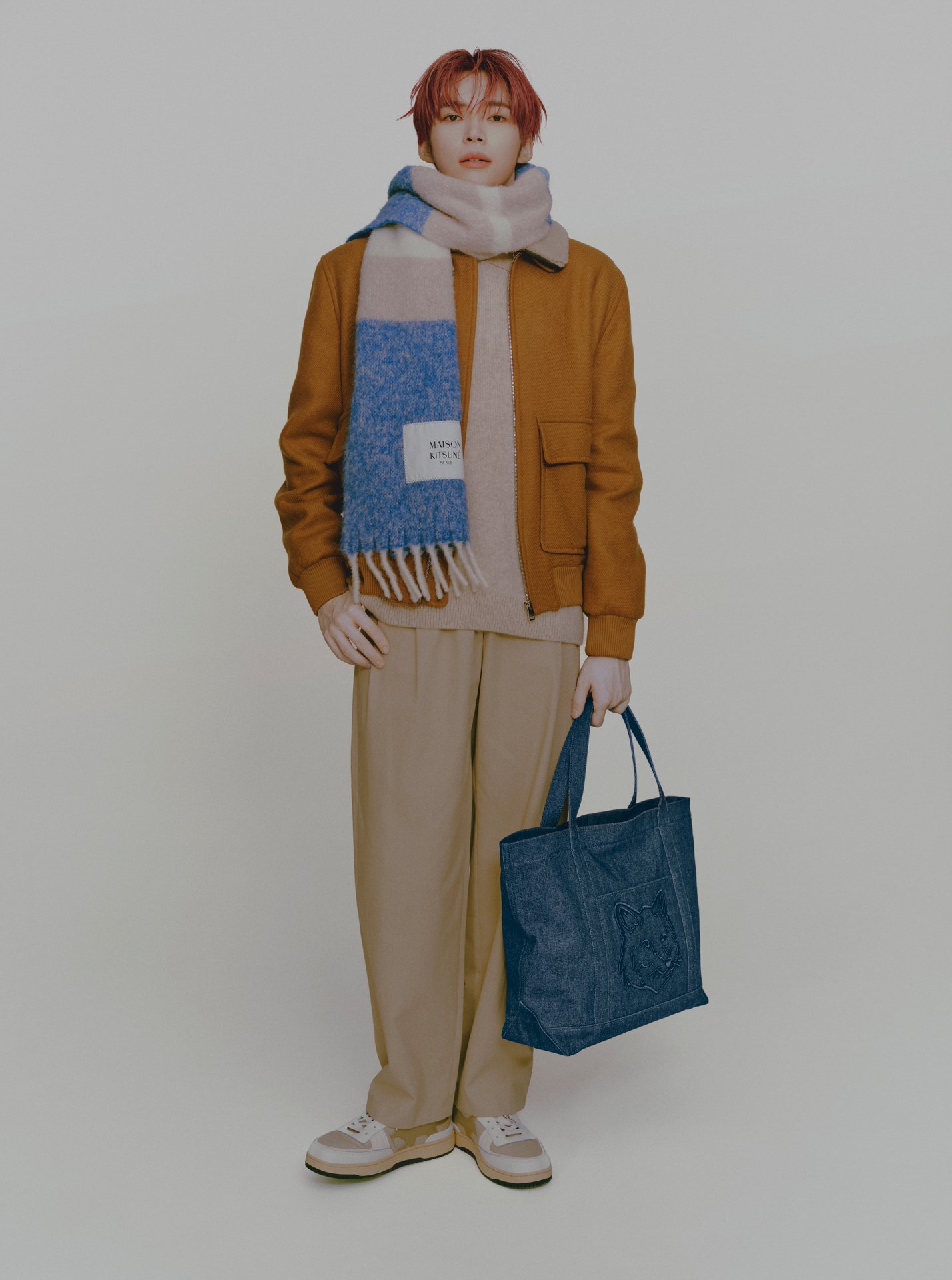 Latest photo of Sung Hanbin (ZEROBASEONE)