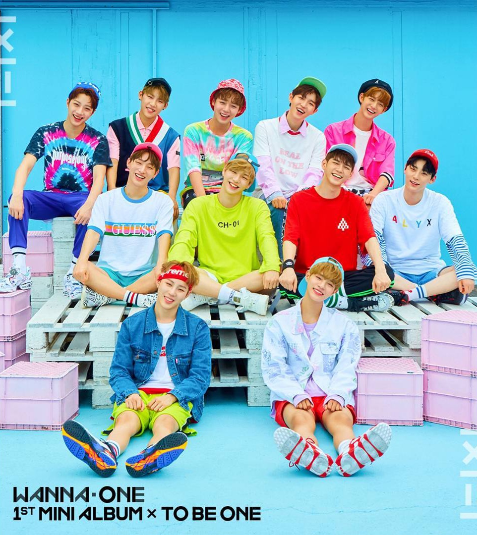 Behind-the-scenes cut of Wanna One