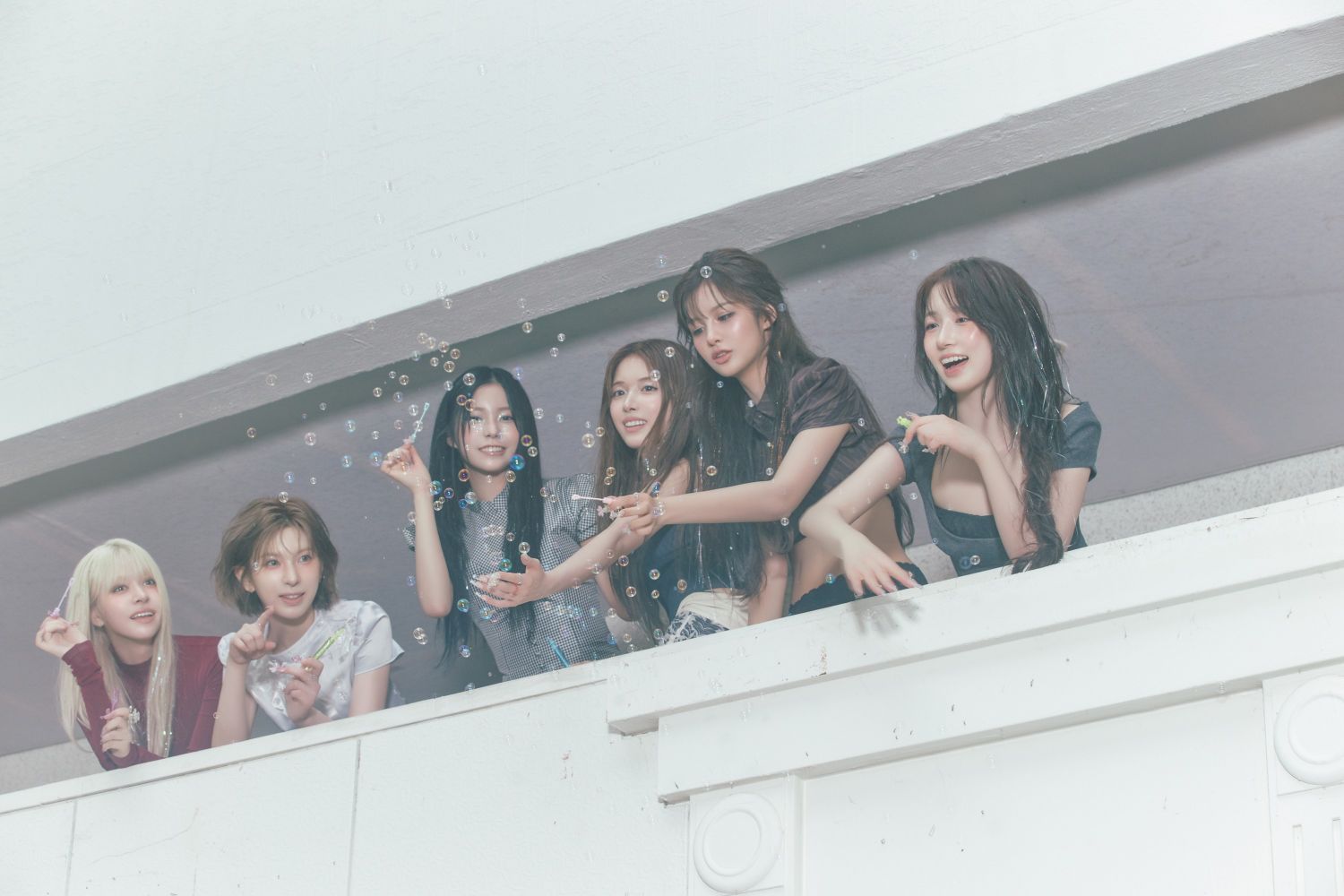 A moment captured by NMIXX's fan
