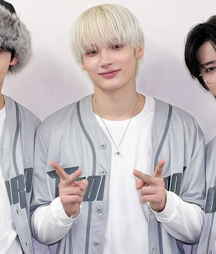 A moment captured by HueningKai (TOMORROW X TOGETHER)'s fan