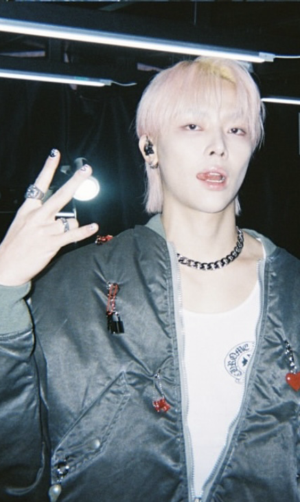 Foto aktivitas terbaru Nicholas (&TEAM)