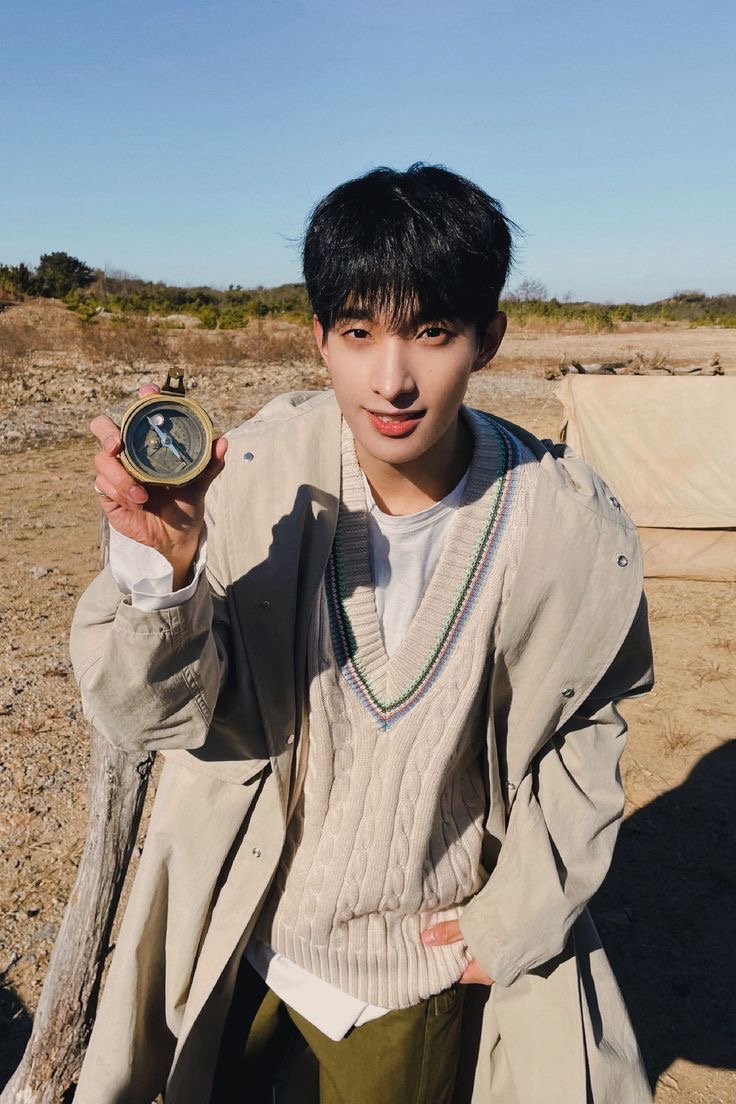 Behind-the-scenes cut of DK (SEVENTEEN)