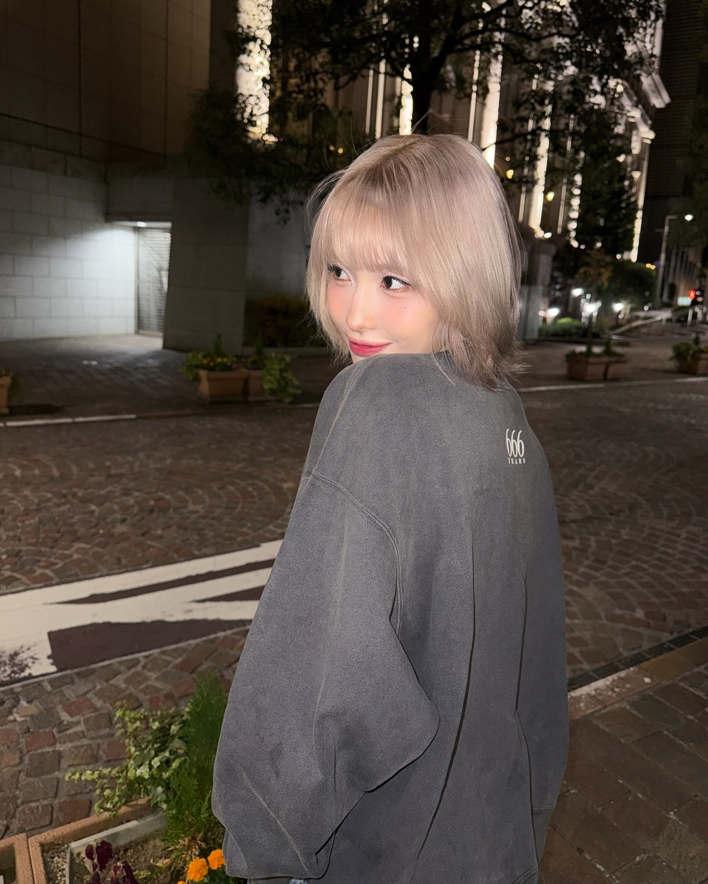 Foto terbaru Momo (TWICE)