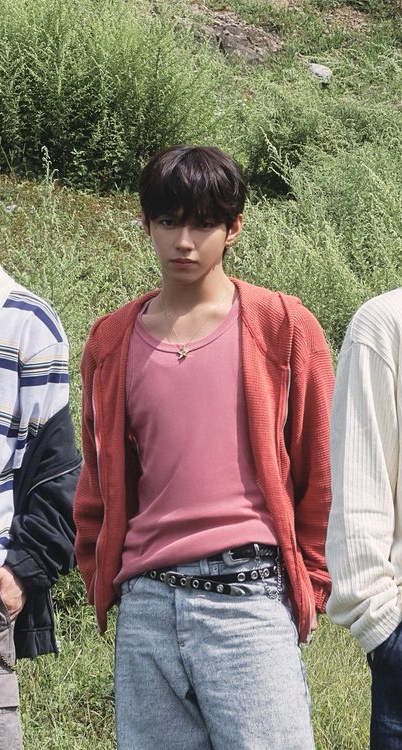 Fandom-recommended wallpaper image of JL (AHOF)