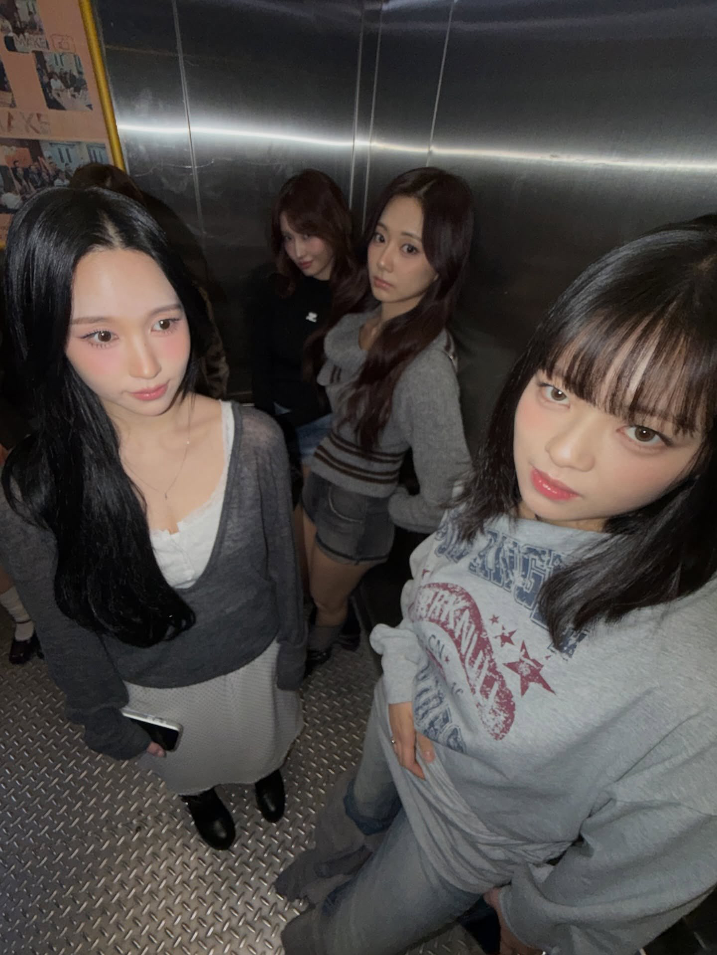 Mina (TWICE)的最新照片