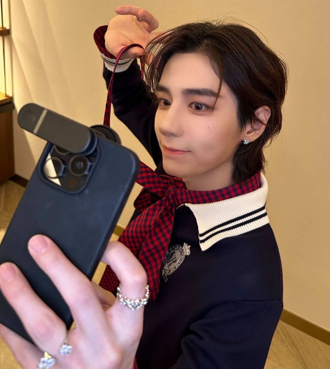 Recent activity shot of Leehan (BOYNEXTDOOR)