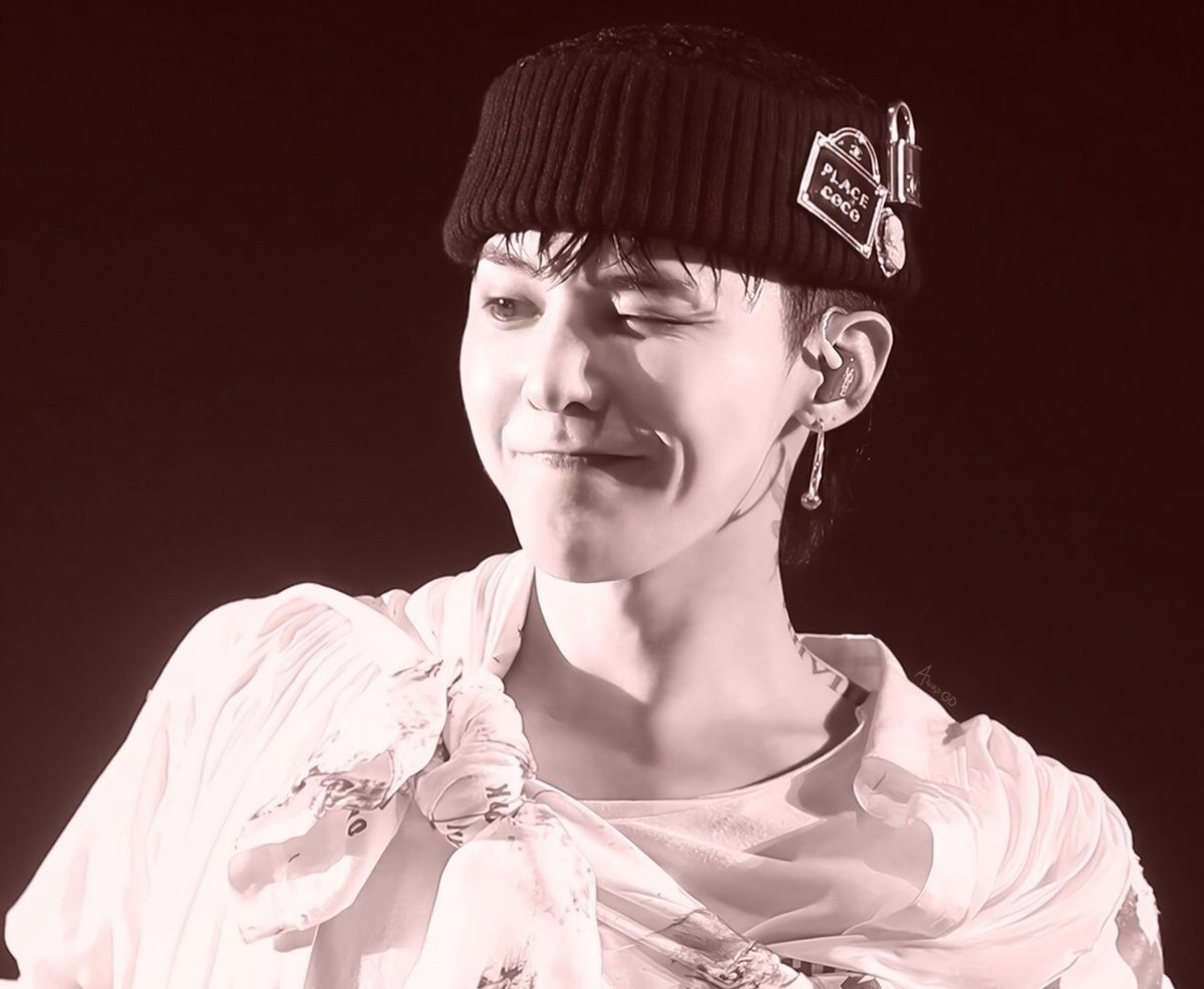 Recent activity shot of G-DRAGON (BIGBANG)