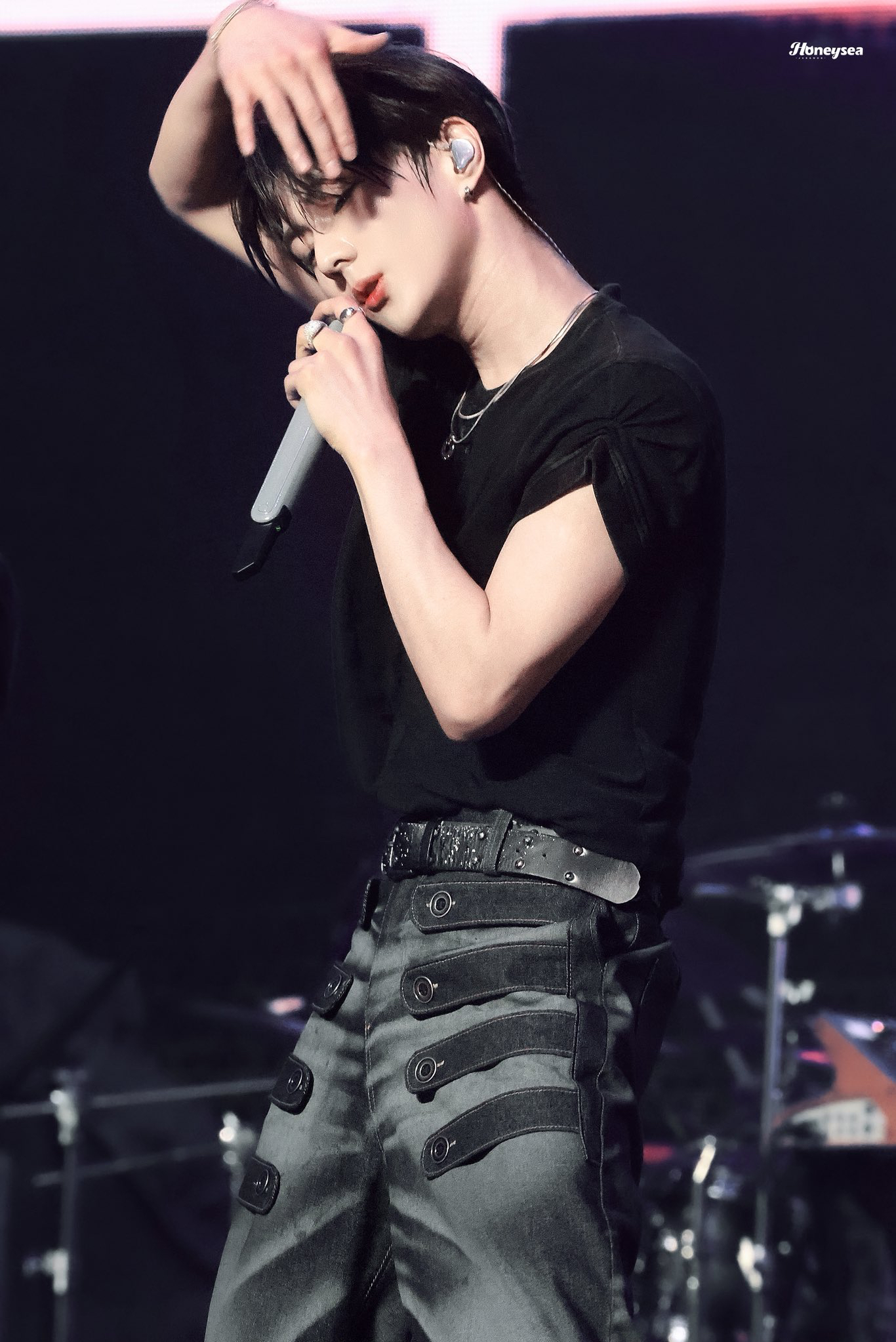 Recent activity shot of Jungwon (ENHYPEN)