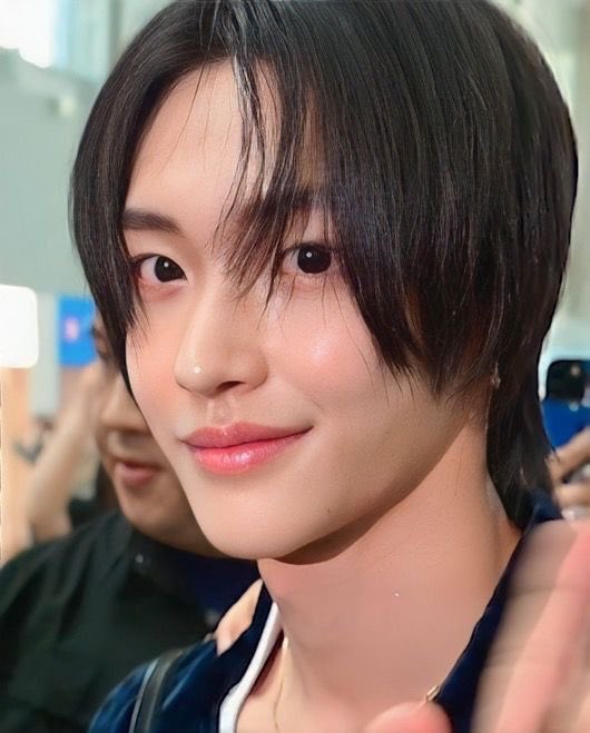 Latest photo of Wonbin (RIIZE)