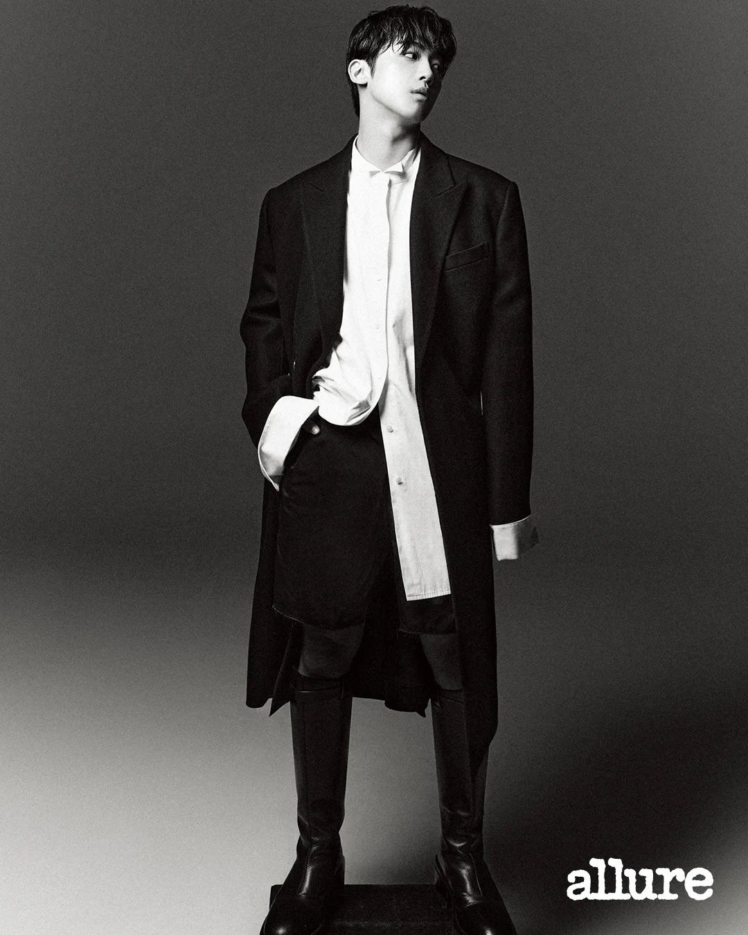 Recent activity shot of Kim Yohan (WEi)