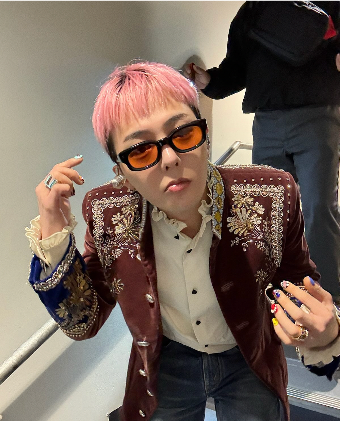 G-DRAGON (BIGBANG)の舞台裏ショット