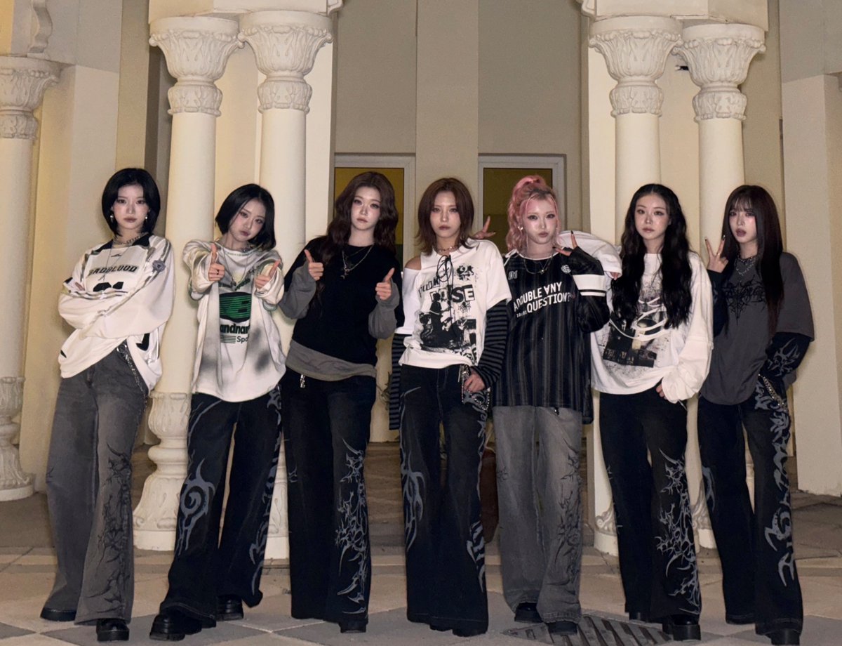 A moment captured by Billlie's fan