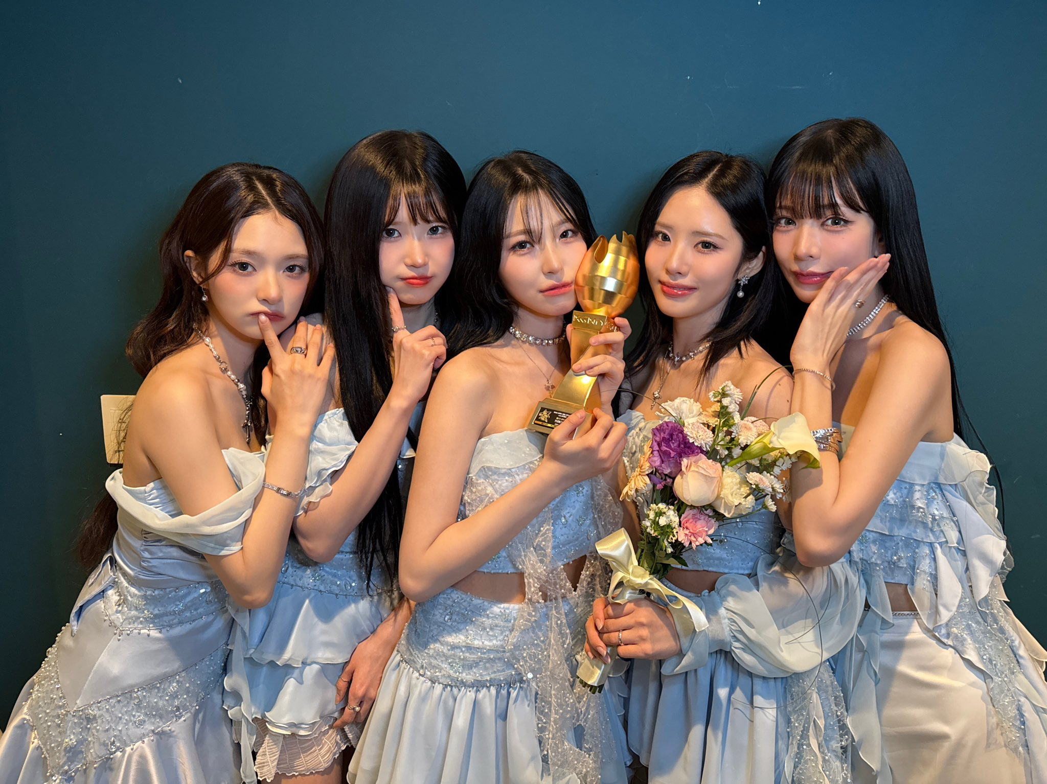 Recent activity shot of fromis (9)