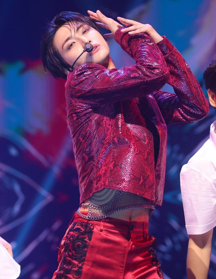 Latest photo of Seonghwa (ATEEZ)