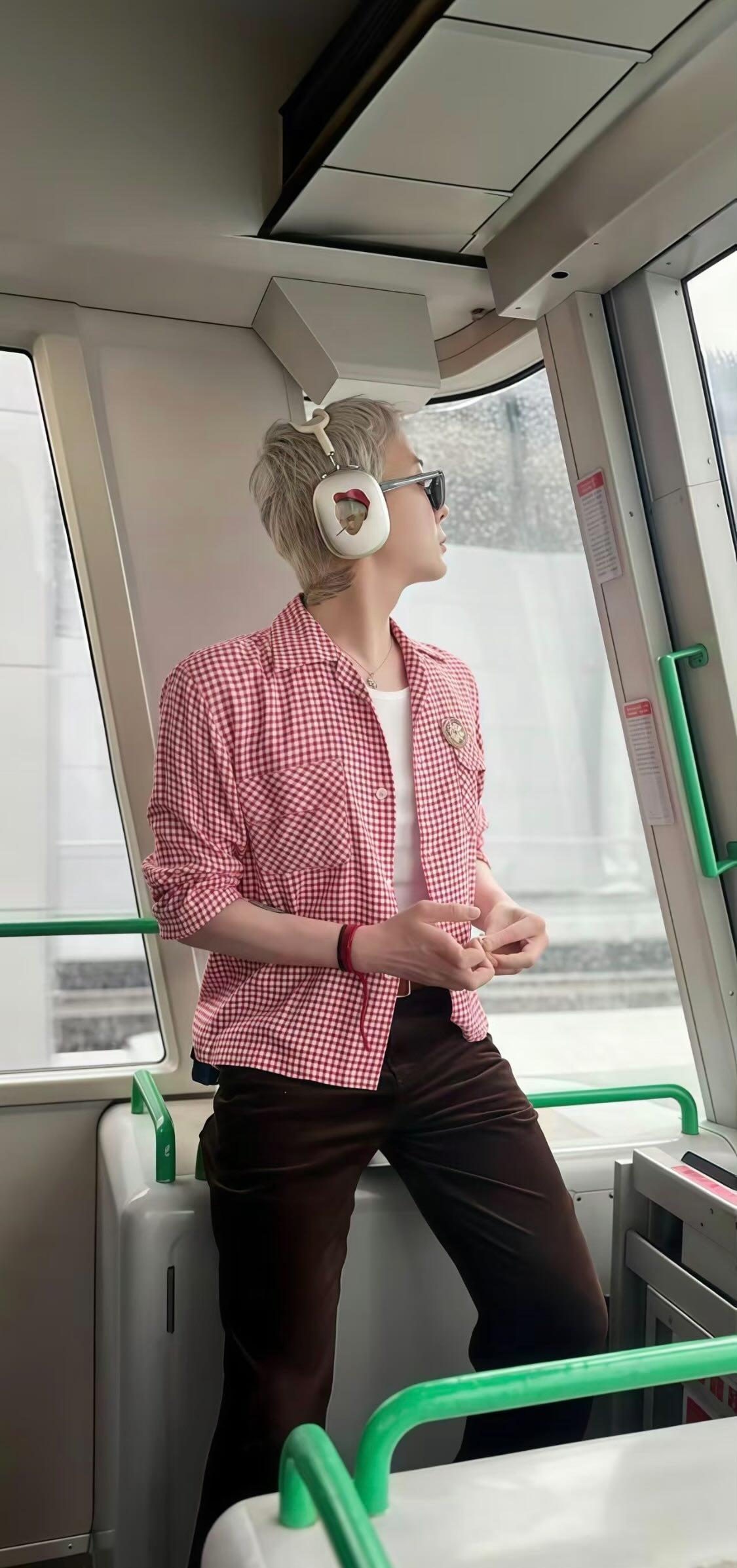 Behind-the-scenes cut of G-DRAGON (BIGBANG)